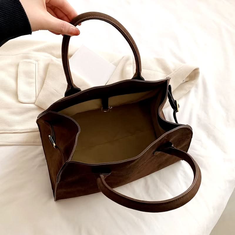 Stylische Wildleder-Umhängetasche für Frauen