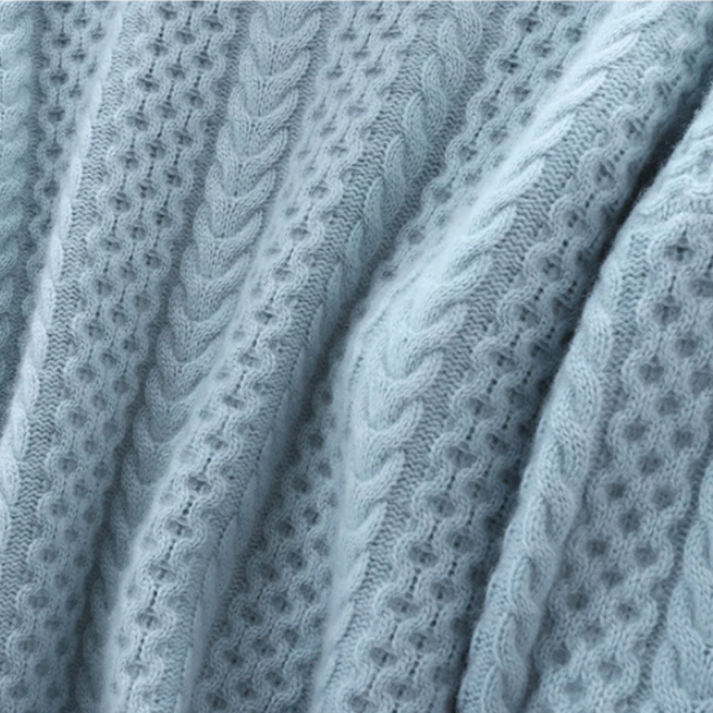 Exquisiter, plüschiger, handgestrickter Kaschmirpullover für Damen