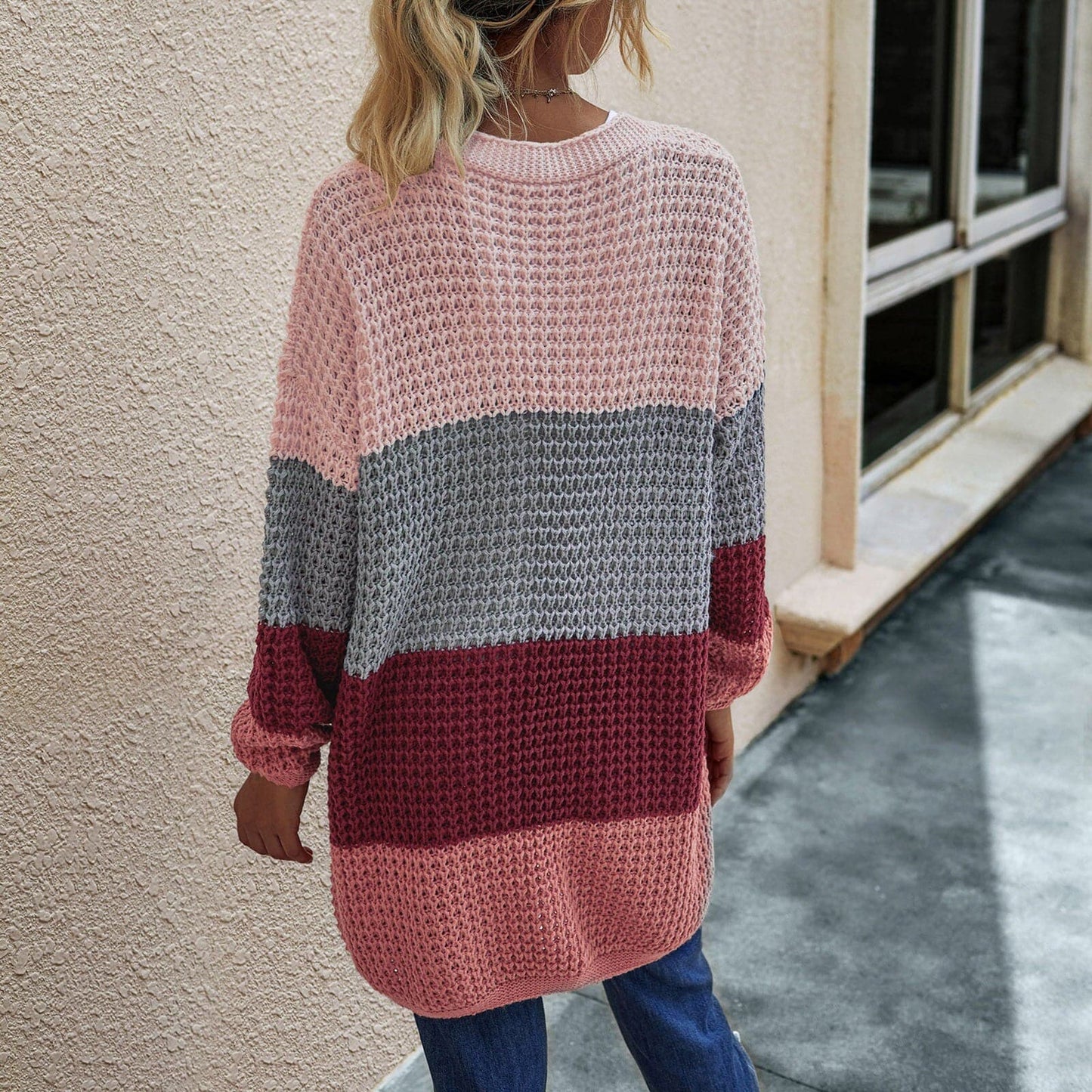 Tabea - Mehrfarbige weiche Strickjacke mit Seitentaschen